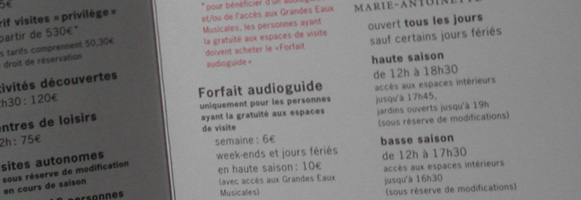 <h6>Guide Découvrir 08-09 distribué et accessible sur le <a href=" http://www.chateauversailles.fr/pdf/Telecharger/2008/pratique.pdf ">site Internet</a> du château</h6>